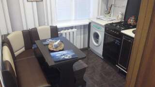 Апартаменты Apartment near Univermag Ukraine Запорожье Апартаменты с балконом-9